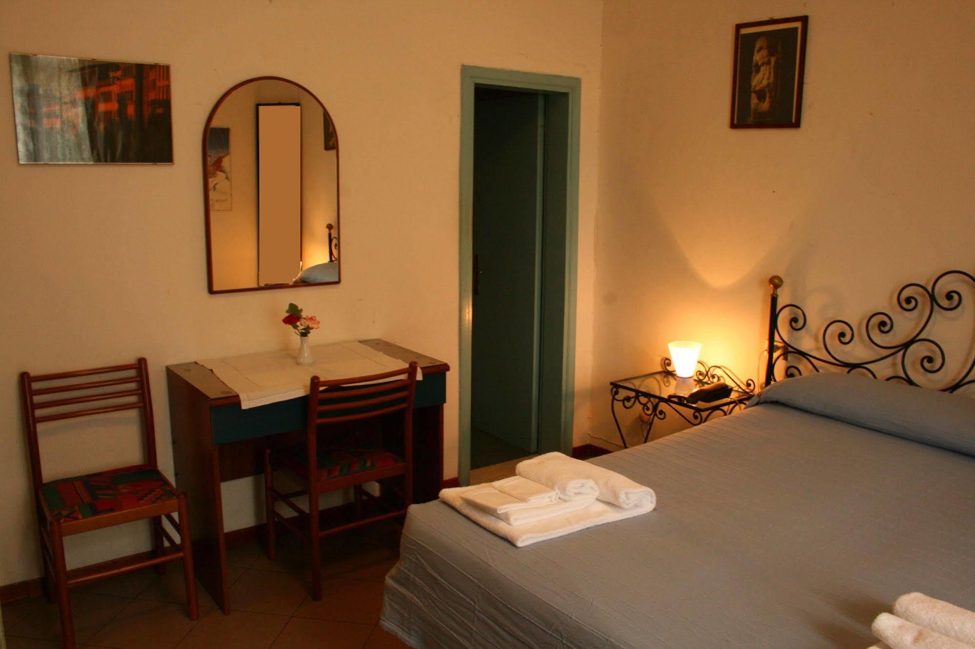 Hotel Fedora Florence Bilik gambar