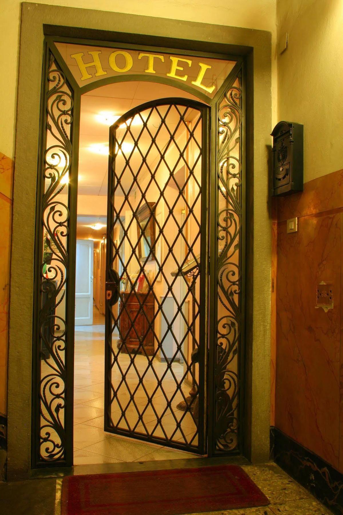 Hotel Fedora Florence Luaran gambar